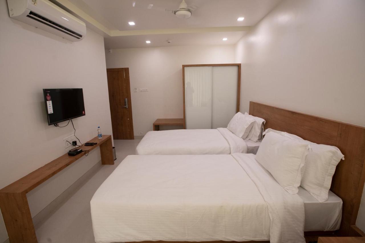 Hotel The Orange Flag Aurangabad  Eksteriør billede