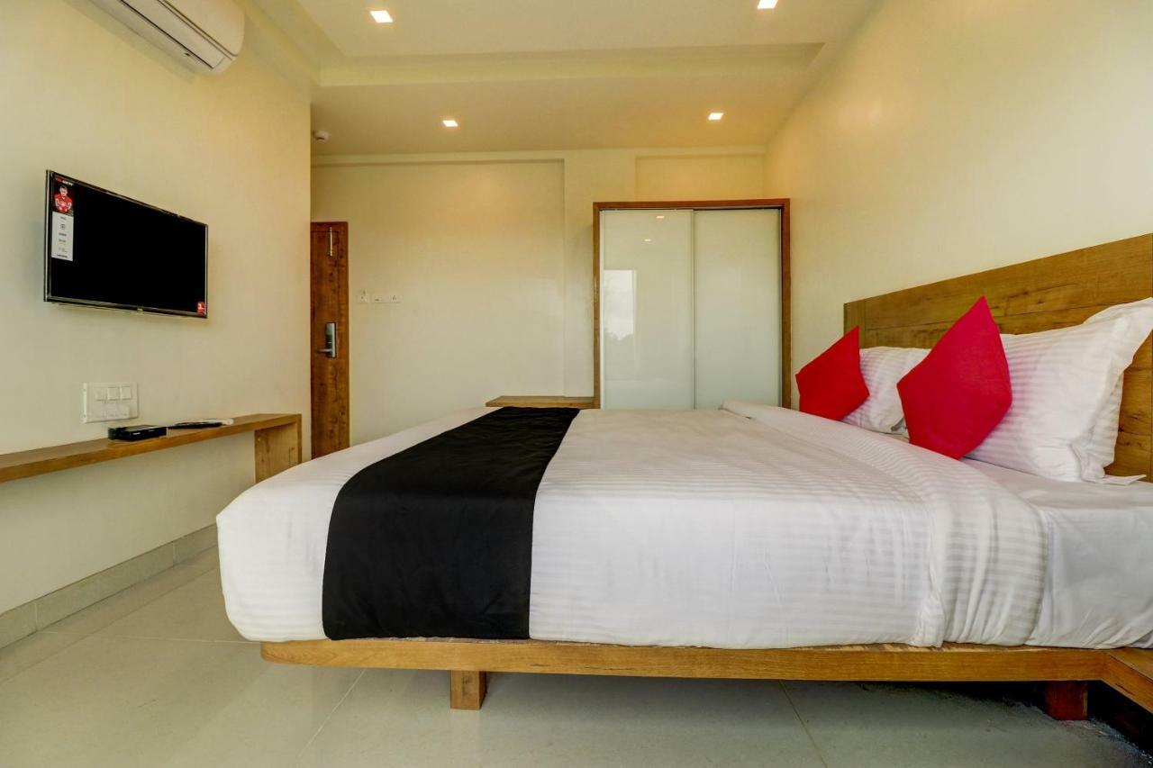 Hotel The Orange Flag Aurangabad  Eksteriør billede