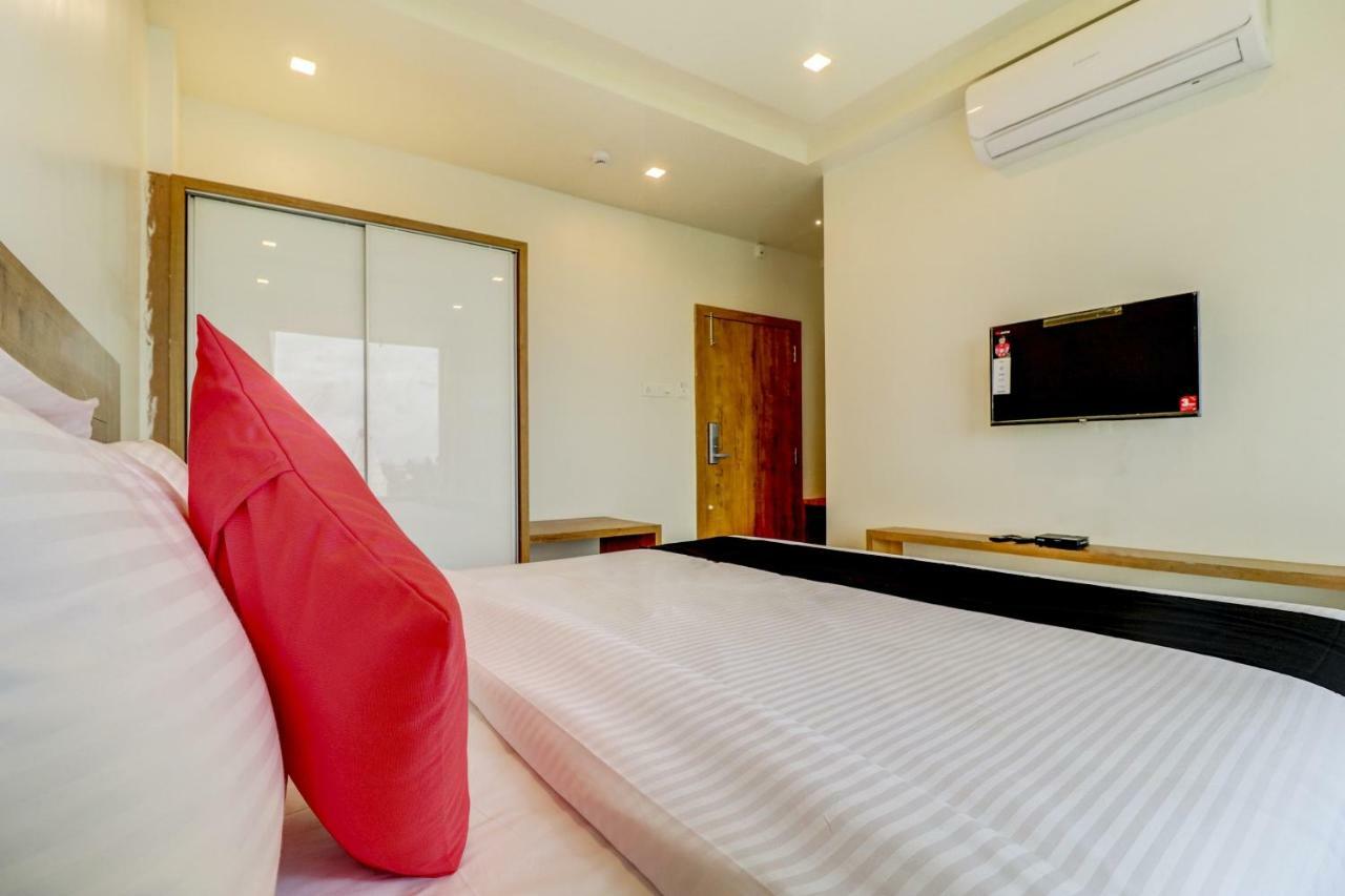 Hotel The Orange Flag Aurangabad  Eksteriør billede