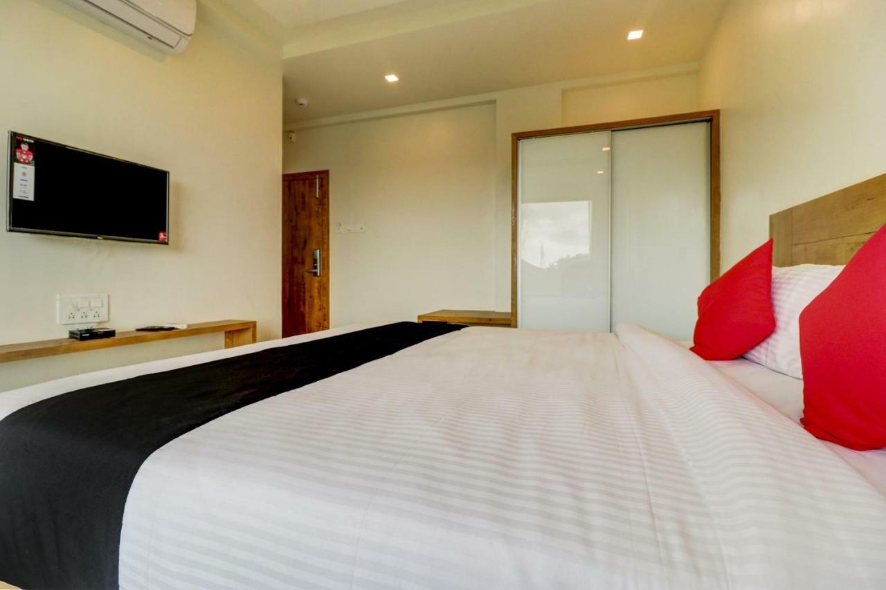 Hotel The Orange Flag Aurangabad  Eksteriør billede